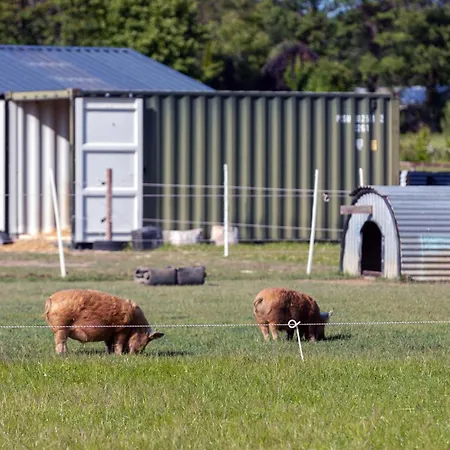 Гостевой дом Hidden Acres- With Double & Single Bed,