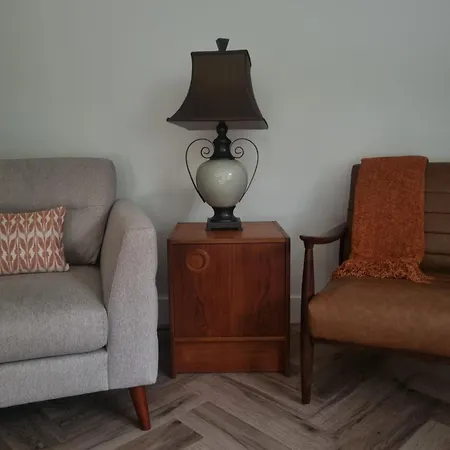 Hidden Acres- With Double & Single Bed, Konukevi 3*