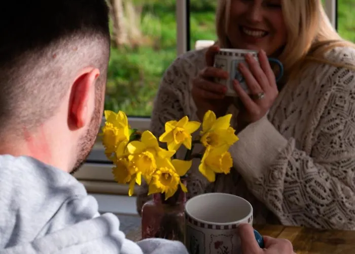 Hidden Acres- With Double & Single Bed, Гостевой дом 3*