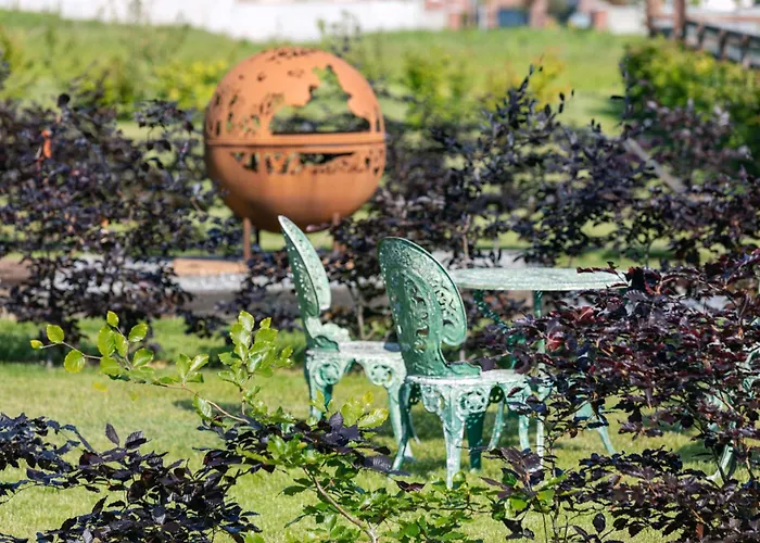 Gæstehus Hidden Acres- With Double & Single Bed,